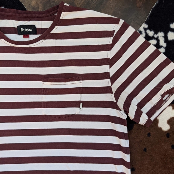 RED stripe t-shirt - Picture 2 of 3